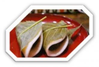 Japanese Traditional Sweets "Sakura Mochi"